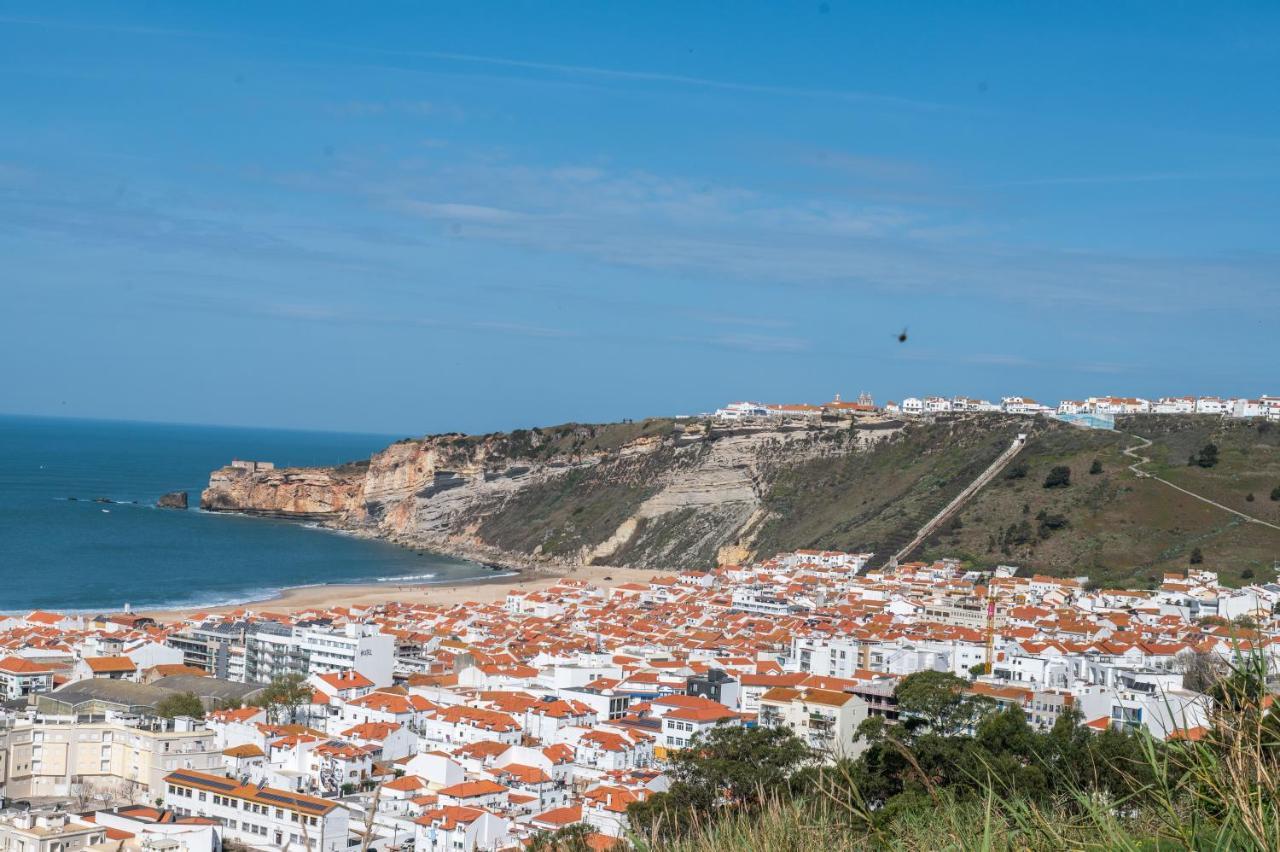 Bayview Nazare A Sua Casa A Beira Mar - 20 Mt Da Praia E Da Famosa Bola Nivea Zewnętrze zdjęcie