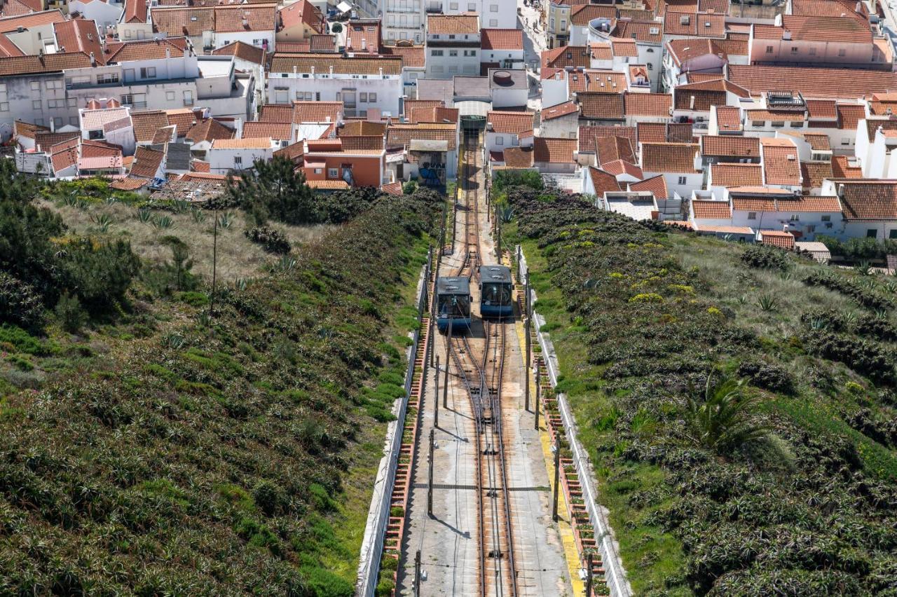 Bayview Nazare A Sua Casa A Beira Mar - 20 Mt Da Praia E Da Famosa Bola Nivea Zewnętrze zdjęcie