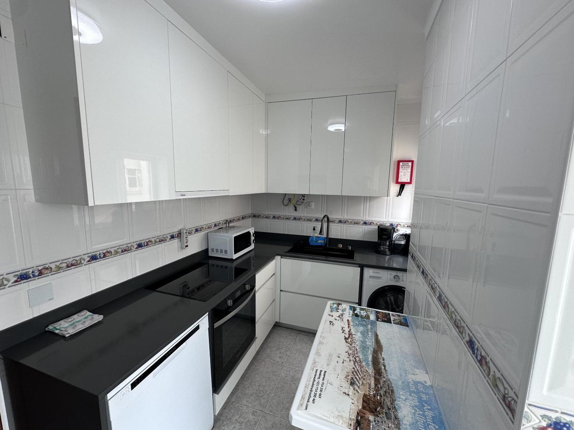 Bayview Nazare A Sua Casa A Beira Mar - 20 Mt Da Praia E Da Famosa Bola Nivea Zewnętrze zdjęcie